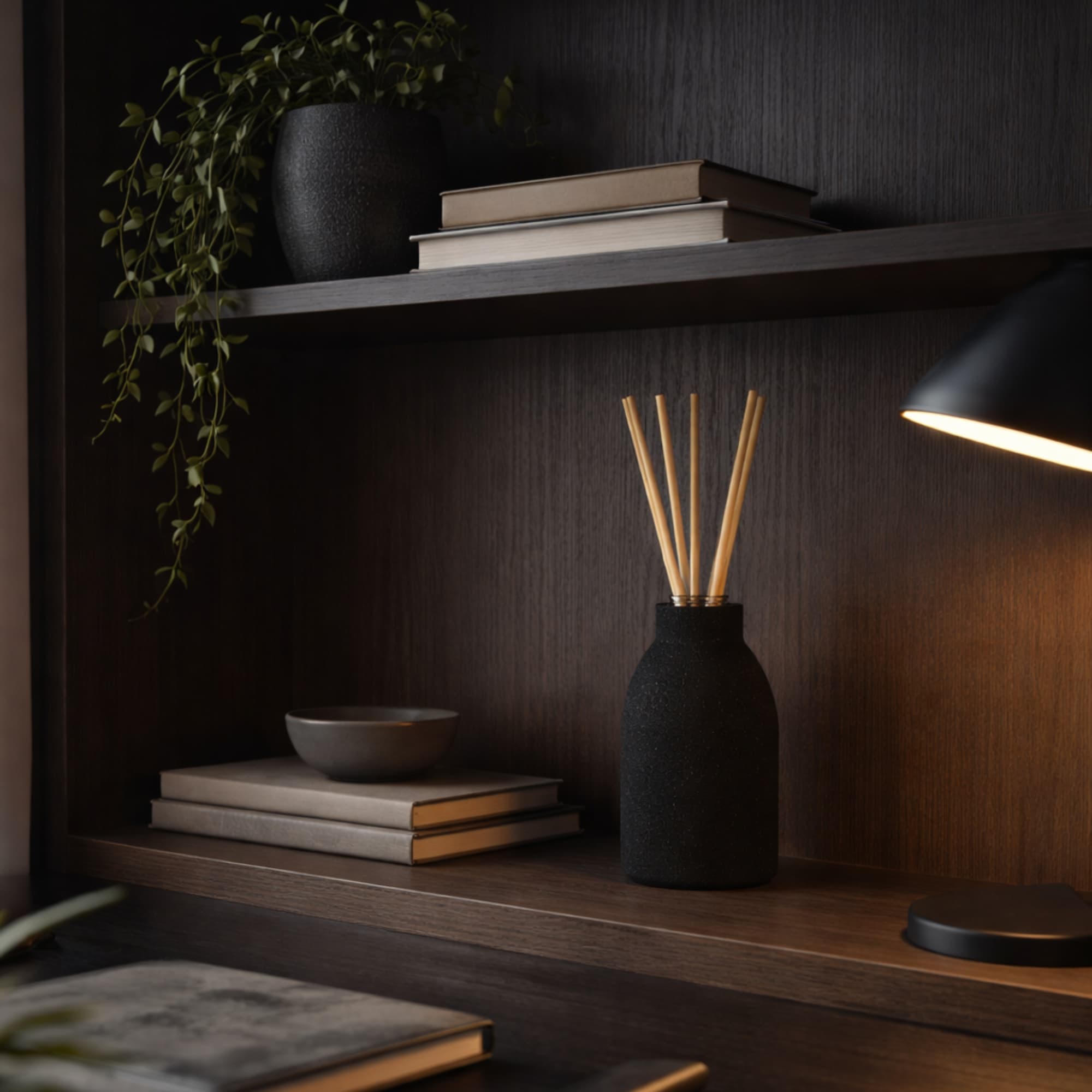 THE BUD Black Concrete Diffuser